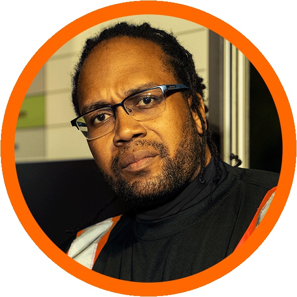 HEADSHOT - Cashis Wesley (8 Bit)